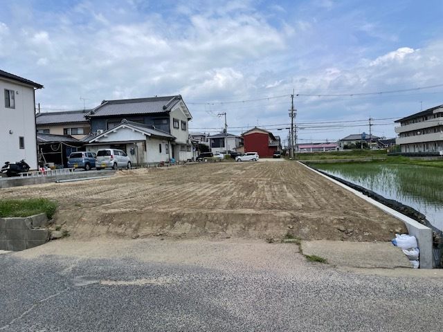 Land for Sale in Yamatotakada City, Nara - 713.91 sqm Vacant Lot - Thumbnail 2