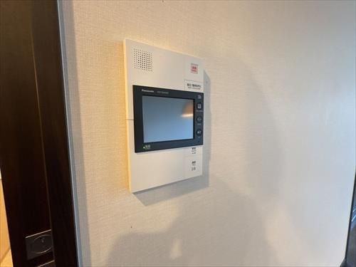 Presence Legend Lake Biwa 2LDK Condo for Sale in Otsu - Thumbnail 3
