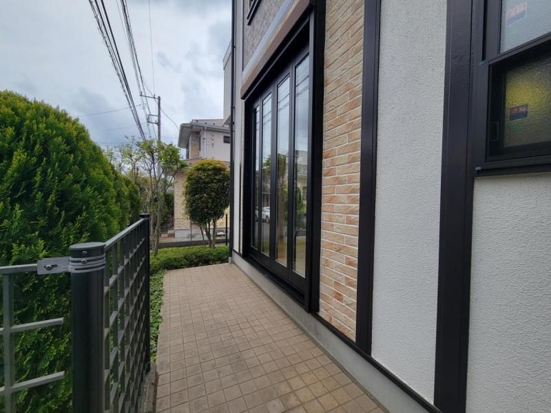 4LDK House with Garden & 2 Car Spaces in Chiba's Oyumino - Image 1