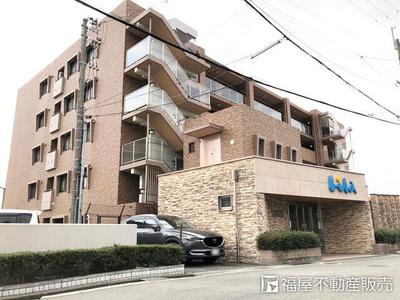 4LDK Apartment in Katano City - Spacious Family Living — Image 1, Katano, Osaka