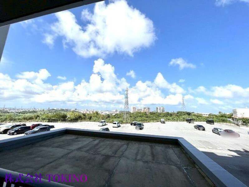 The Laikamu Hills Residence Okinawa 2LDK Apartment for Sale - Thumbnail 2