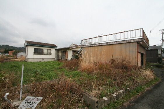 1980 3DK House with Farmland in Hirogawa, Wakayama - 4.5M Yen - Thumbnail 2