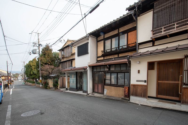 Unrenovated Kyoto Machiya for Sale in Higashiyama near Heian Shrine - Thumbnail 2