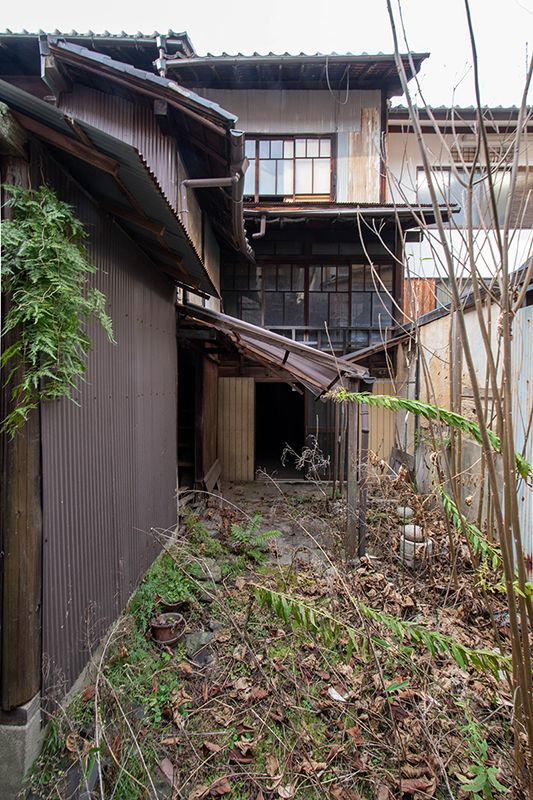 Unrenovated Kyoto Machiya for Sale in Higashiyama near Heian Shrine - Thumbnail 4