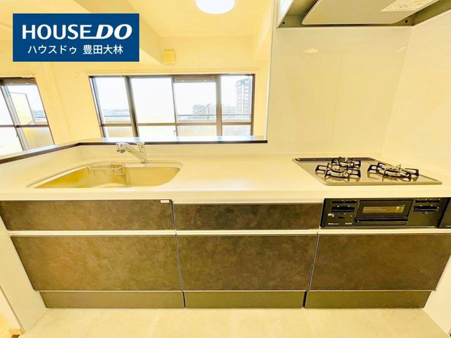 3LDK Apartment in Toyota City with Balcony - Thumbnail 4