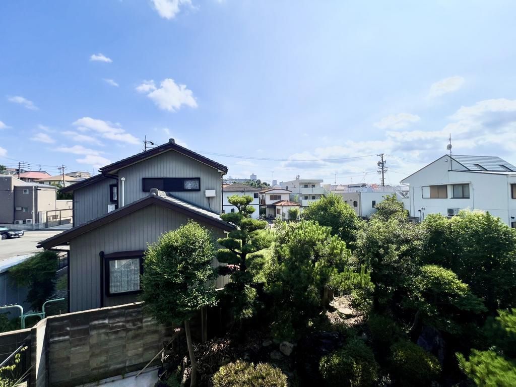 6LDK Concrete House in Nagoya Chikusa Ward - Multi-Generational Living - Thumbnail 3