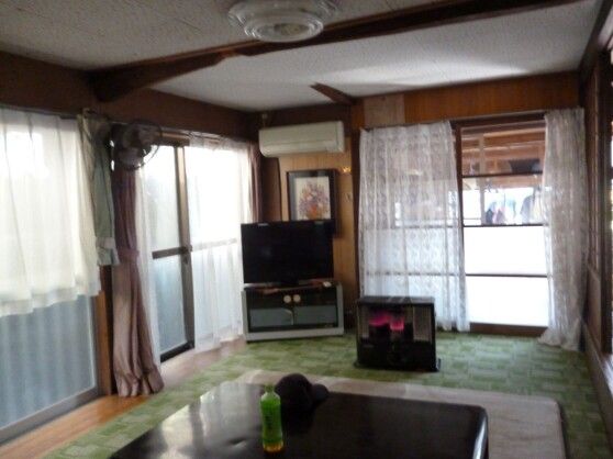 1955 5DK Wooden House for Sale in Ichikikushikino, Kagoshima - Thumbnail 3