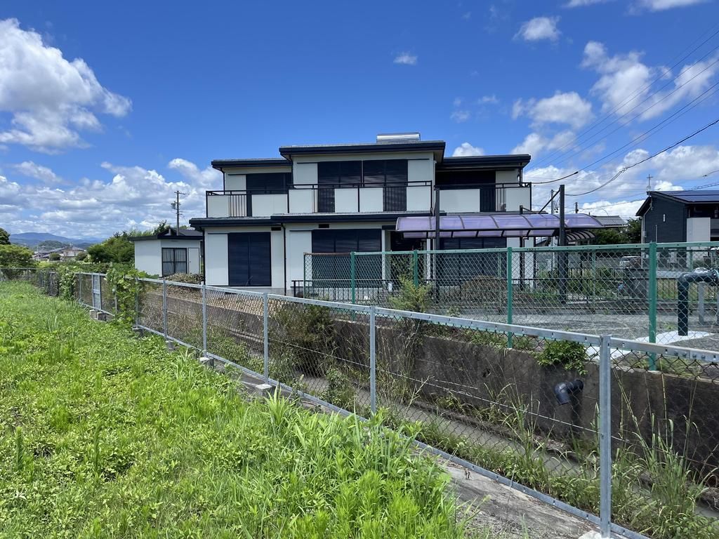7LDK House for Sale in Fujieda, Shizuoka - 179.67㎡ - Thumbnail 2