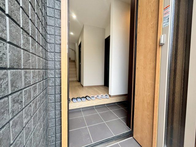 New 3LDK Detached House in Tottori City, Tottori Prefecture - Thumbnail 2