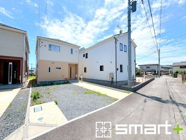 Modern 4SLDK House in Hitachi City with Garden & Parking - Thumbnail 2