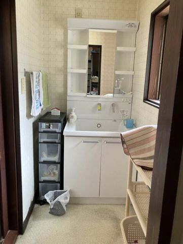 Spacious 9DK House for Sale in Takaoka, Toyama - Thumbnail 3