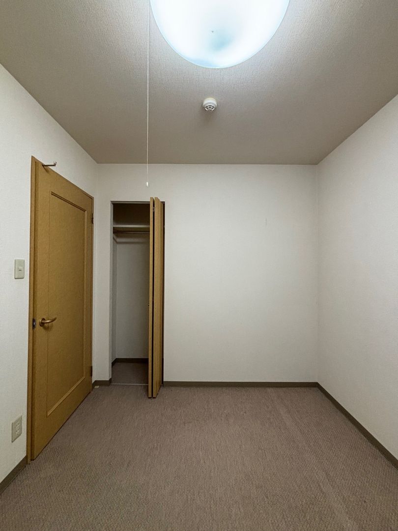 3LDK Apartment Near Kanazawa Station for Sale - Thumbnail 4