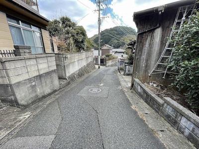 4DK House in Nakao, Kitakyushu - Spacious Garden Property — Image 3, Yahatahigashi, Fukuoka