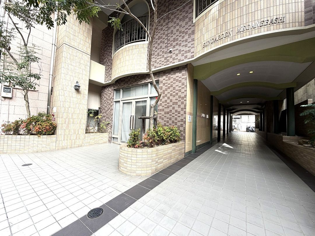 Sun Garden Megane Bridge 3LDK Apartment for Sale in Nagasaki - Thumbnail 4