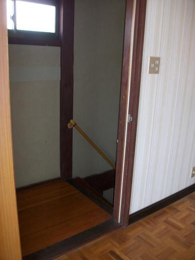 Traditional 4DK House in Higashihiroshima with 445sqm Land — Image 4, Higashihiroshima, Hiroshima