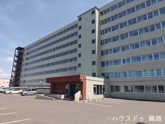 Kotoni Grand Corps B 4F 3LDK Apartment in Sapporo - Thumbnail 3