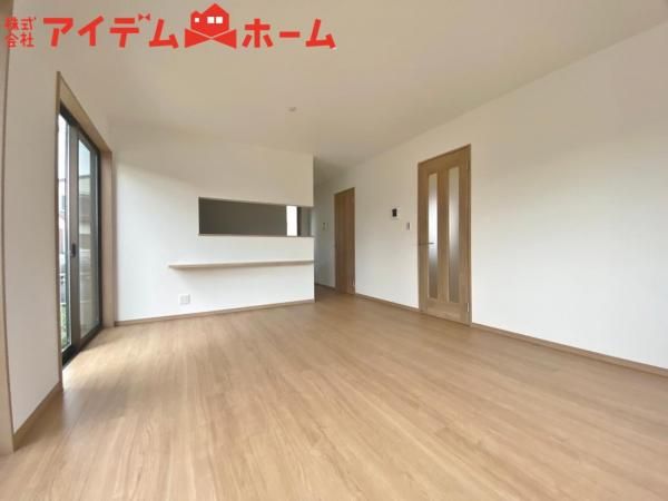 Spacious 3SLDK House in Anjo City with South-Facing Balcony - Thumbnail 3