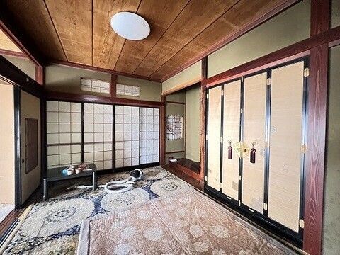 1977 6DK Wooden House for Sale in Takaoka, Toyama - Thumbnail 3