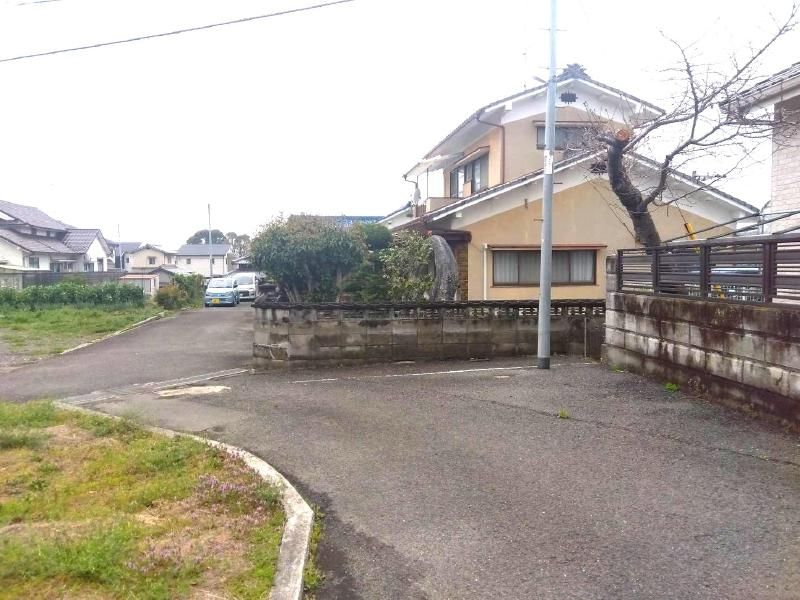 Land for Sale in Matsuyama, Ehime - 502sqm Plot with Existing House - Thumbnail 2