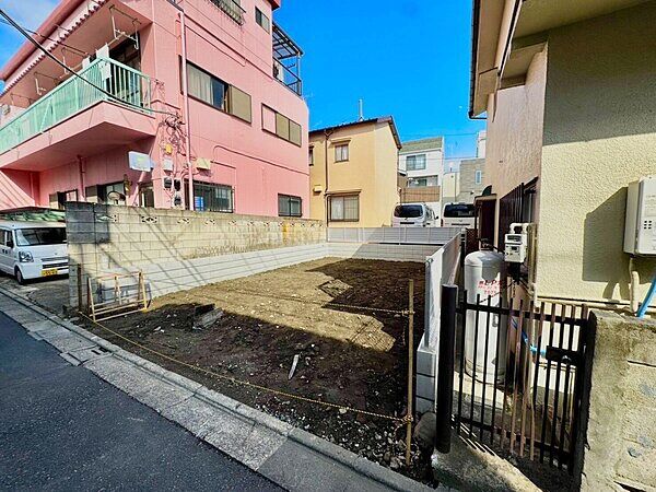 Land for Sale in Kitakasai, Edogawa, Tokyo - 64.03 sqm - Thumbnail 3