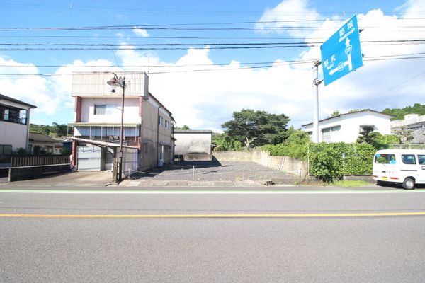 Vacant Land for Sale in Takazaki, Miyakonojo City, Miyazaki - Thumbnail 2