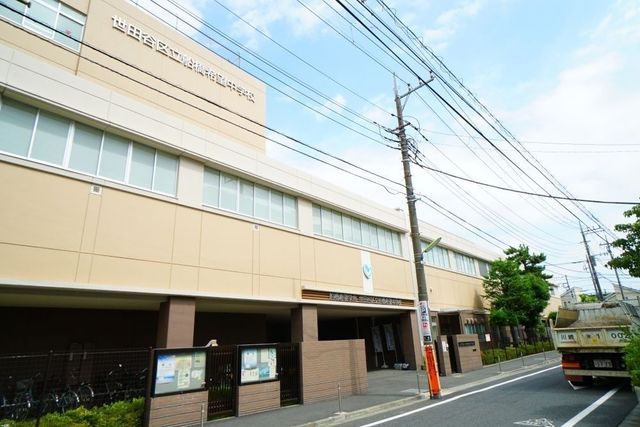 5LDK House for Sale in Setagaya, Tokyo - 88.42m² - Thumbnail 4