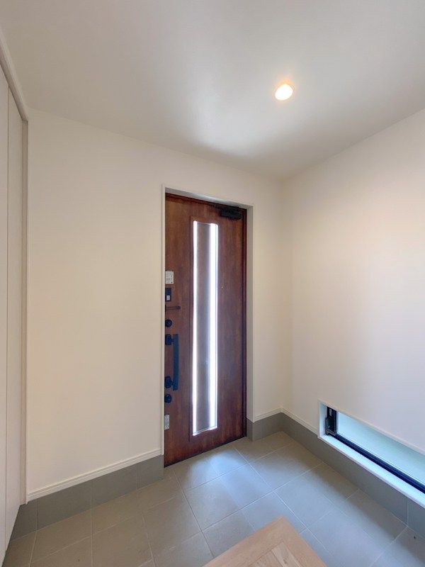 Modern 3LDK House in Otsu Sakamoto with Mountain Views - Thumbnail 3