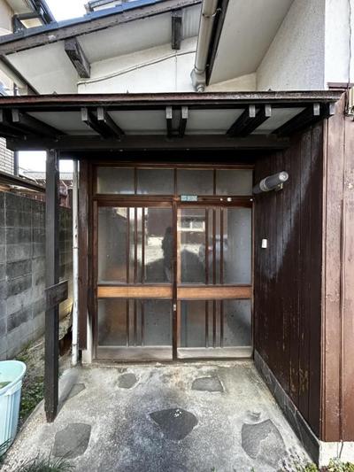 Renovated 4DK House in Imabari with Parking for 4 — Image 2, Imabari, Ehime