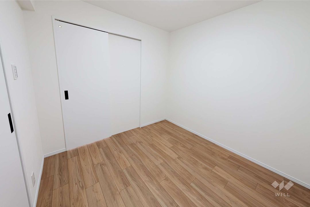 Plaza Mikage 3LDK Apartment for Sale in Kobe - Thumbnail 3