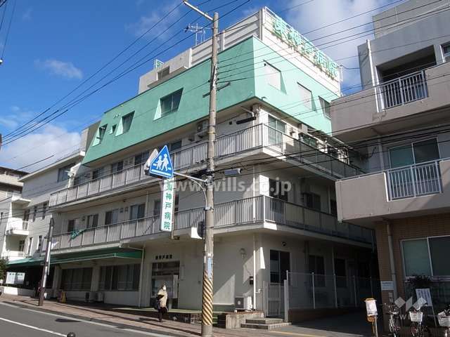 Plaza Mikage 3LDK Apartment for Sale in Kobe - Thumbnail 2