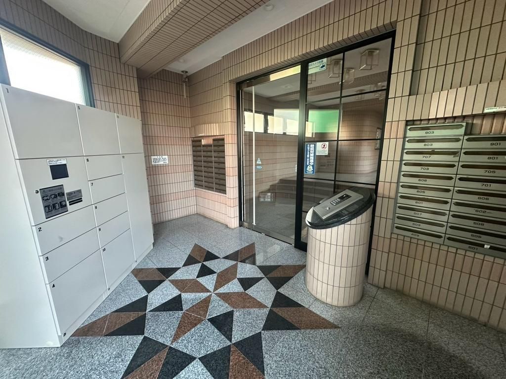 3LDK Apartment for Sale in Minami-Kokura, Kitakyushu - Thumbnail 3