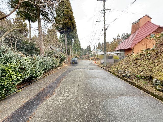 Vacant Land for Sale in Aso City, Kumamoto - Golf Course Nearby - Thumbnail 3