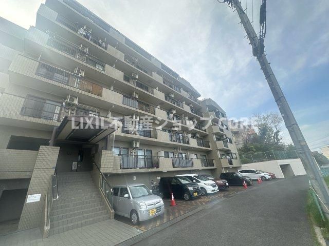 3LDK Apartment in Ayase, Kanagawa - Quiet Residential Area - Thumbnail 3