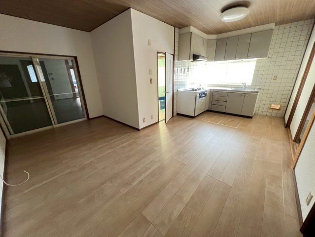 4LDK House in Wakayama City - 780万円 Family Home - Thumbnail 3
