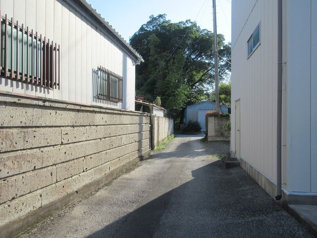 166.36 Tsubo Land for Sale in Moro, Isesaki, Gunma - Thumbnail 2