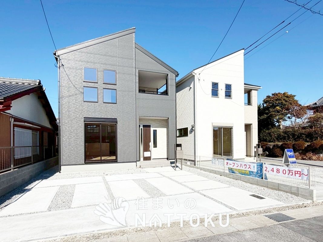 New 4LDK House for Sale in Hikone, Shiga - LiveleGarden.S - Thumbnail 2