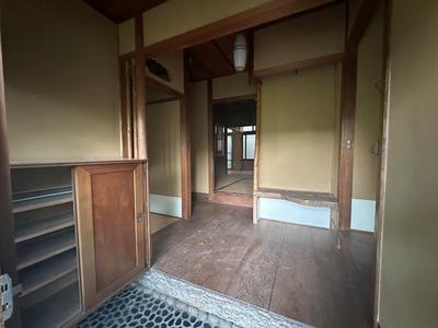 Spacious 5SLDK House Near Byodoin Temple in Uji — Image 1, Uji, Kyoto