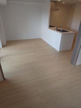3LDK Apartment for Sale in Tokorozawa, Saitama - Thumbnail 3