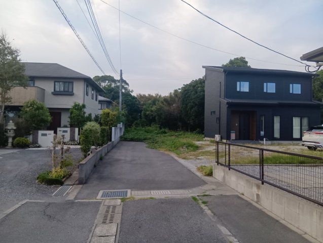 Land for Sale in Yoshino-cho, Kagoshima City - 427 sqm - Thumbnail 2