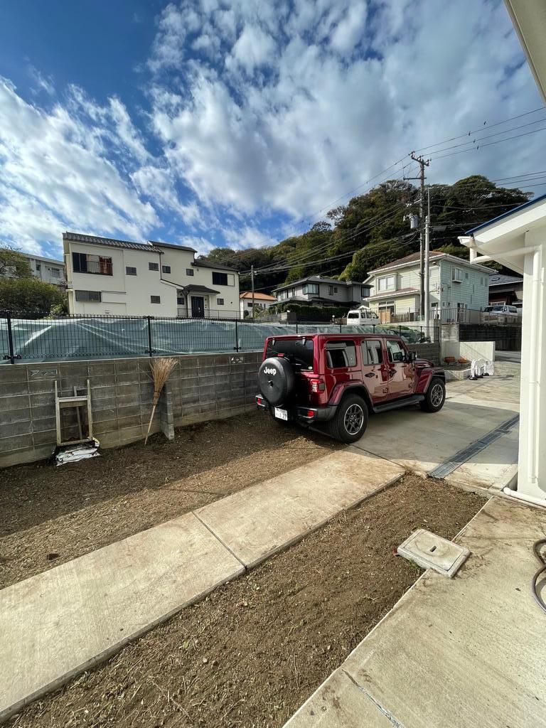 Renovated 4LDK House with Sea Views in Yokosuka, Kanagawa - Thumbnail 2