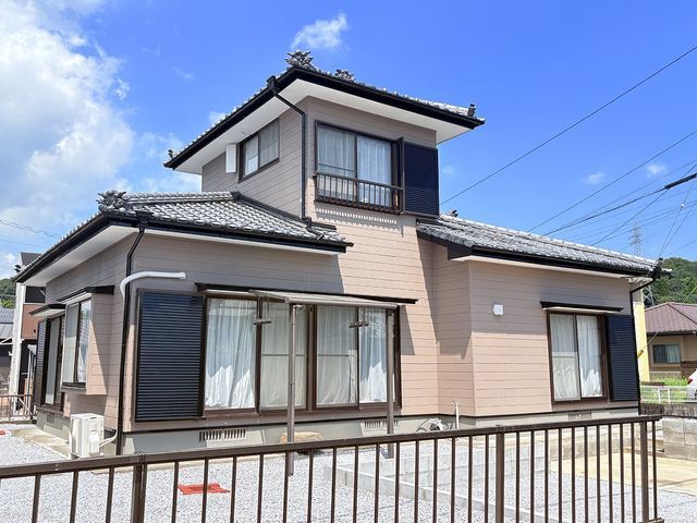 Renovated 4DK Corner House in Miyazaki's Takao District - Thumbnail 2