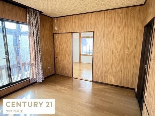 4LDK House for Sale in Yamagata City's Akane-ga-oka - Thumbnail 3