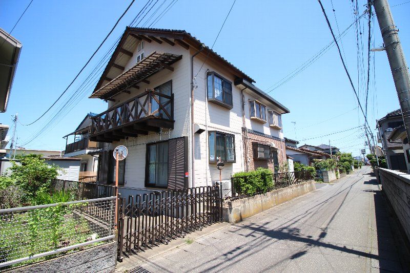 8LDK House with Modern Loft in Ami, Ibaraki | 162.61 sqm - Thumbnail 2