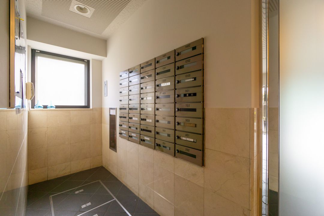 Grand Park Tachikawa 3LDK Renovated Apartment for Sale - Thumbnail 3