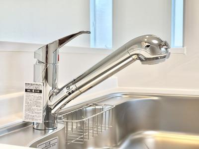 Modern 4LDK house in Sugito, Saitama with parking — Image 3, Sugito, Saitama