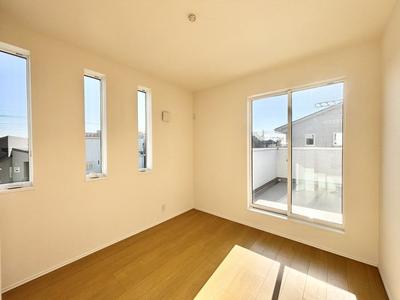 Modern 4LDK house in Sugito, Saitama with parking — Image 4, Sugito, Saitama