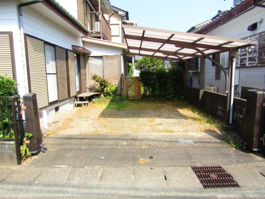 6DK Corner Lot House for Sale Near Sadowara Station, Miyazaki - Thumbnail 3
