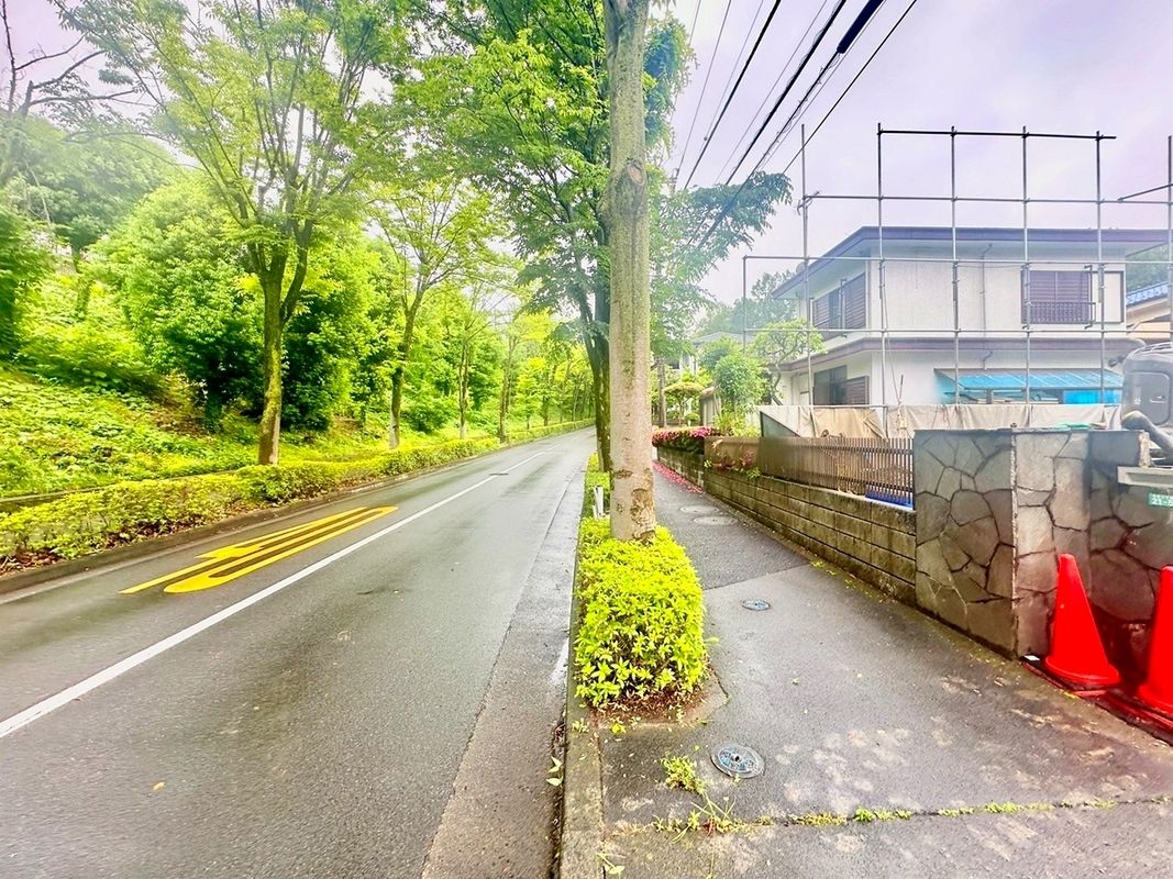 Building Conditioned Land for Sale in Tama City, Tokyo - Thumbnail 2