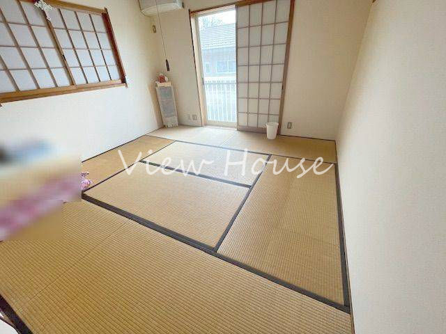4LDK House in Takasaki with South-Facing Layout - Thumbnail 2