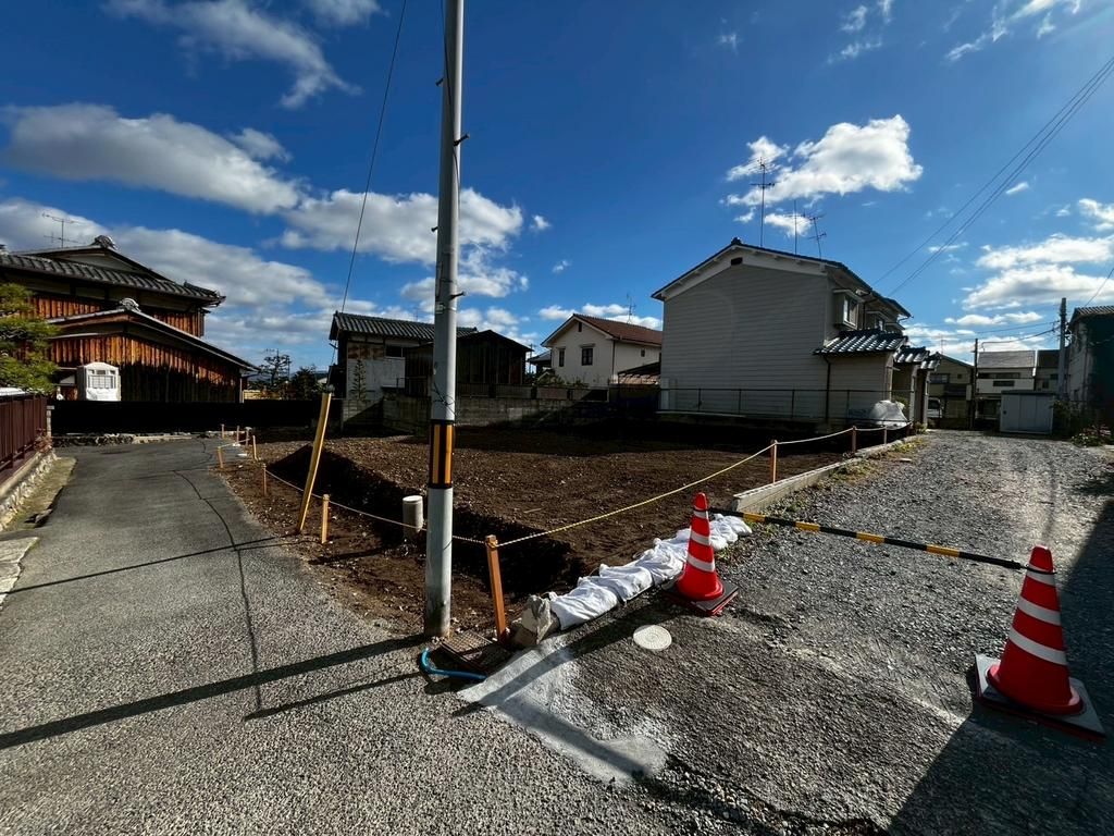 Land for Sale in Mukō City, Kyoto - 67.26 Tsubo Corner Lot - Thumbnail 2